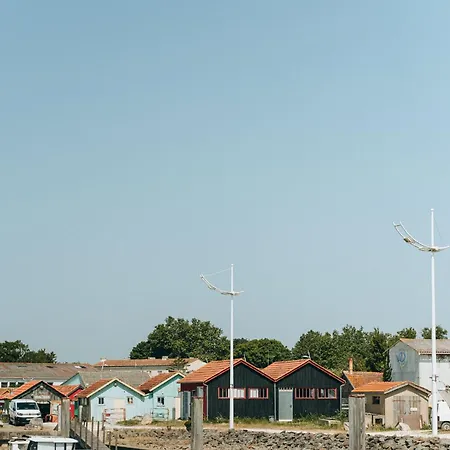 Kemp L'oree Des Bois - Atc Routes Du Monde Atc - Saint-pierre D'oleron *