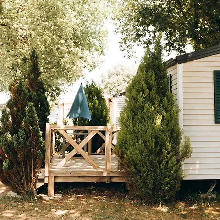 Camping L'orée Des Bois - Atc Routes Du Monde Atc - Saint-pierre D'oléron *