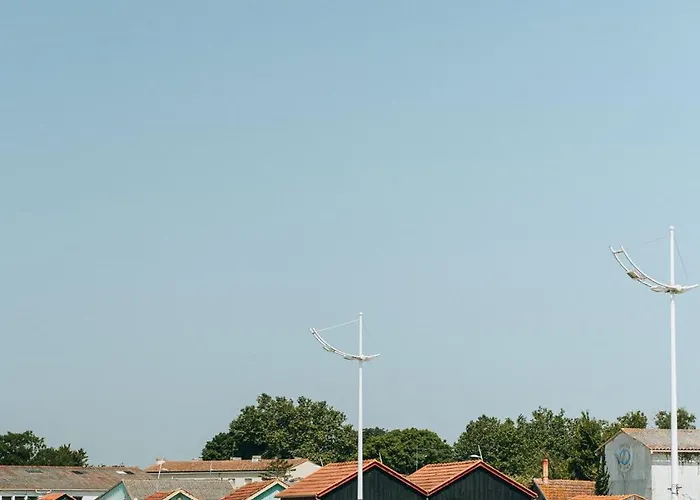 Camping L'orée Des Bois - Atc Routes Du Monde Atc - Saint-pierre D'oléron *