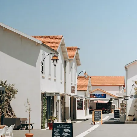 L'oree Des Bois - Atc Routes Du Monde Atc - Saint-pierre D'oleron אתר קמפינג *
